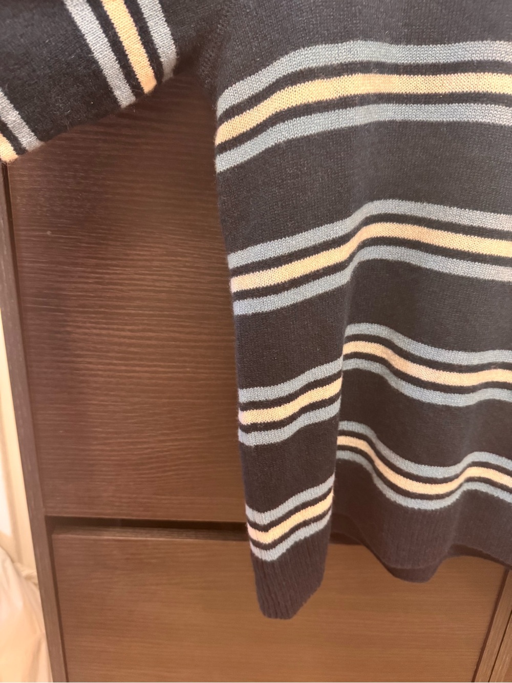 Reformation Cashmere Boyfriend Sweater - Picture 11 of 12